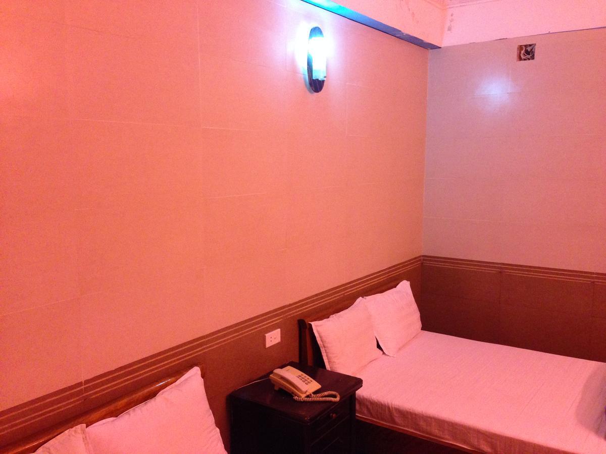 Hotel Tokyo 1 Vinh Kültér fotó